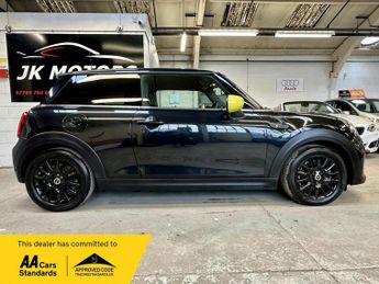 MINI ELECTRIC HATCH Cooper SE 32.6kWh Level 2 Auto 3dr