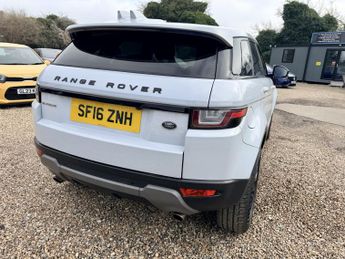 LAND ROVER RANGE ROVER EVOQUE 2.0 TD4 SE Tech