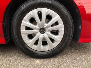 TOYOTA PRIUS 1.8 VVT-h Business Edition Plus CVT Euro 6 (s/s) 5dr (15in Alloy
