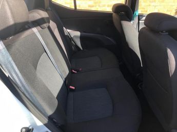 HYUNDAI I10 1.2 Active Auto Euro 5 5dr