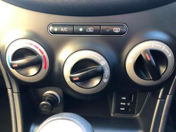 HYUNDAI I10 1.2 Active Auto Euro 5 5dr