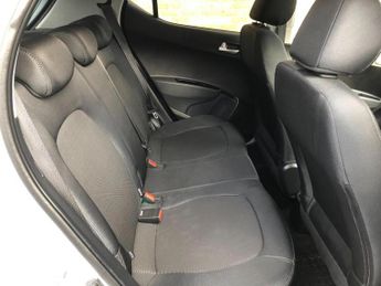 HYUNDAI I10 1.2 Premium SE Auto Euro 6 5dr