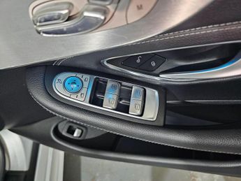 MERCEDES-BENZ C CLASS 2.0 C200 AMG Line Cabriolet G-Tronic+ Euro 6 (s/s) 2dr