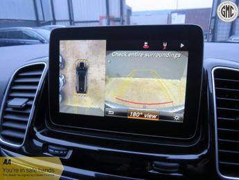 MERCEDES-BENZ GLE 2.1 GLE250d AMG Line F.S.H Air Suspension, Pano Roof