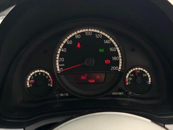 VOLKSWAGEN UP! 1.0 Move up! Hatchback 5dr Petrol ASG Euro 5 (60 ps)
