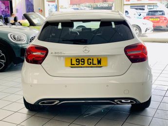 MERCEDES-BENZ A CLASS 2.1 A200d Sport