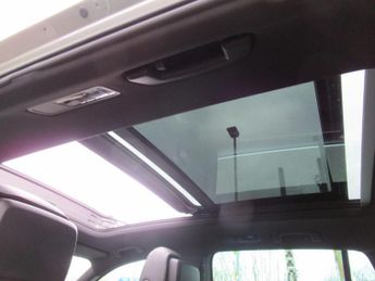 VOLKSWAGEN TIGUAN 2.0 TDI R-Line DSG 4Motion Euro 6 (s/s) 5dr