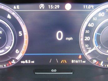 VOLKSWAGEN TIGUAN 2.0 TDI R-Line DSG 4Motion Euro 6 (s/s) 5dr
