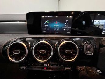 MERCEDES-BENZ A CLASS 2.0 A35 AMG SpdS DCT 4MATIC Euro 6 (s/s) 5dr