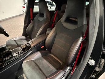 MERCEDES-BENZ A CLASS 2.0 A35 AMG SpdS DCT 4MATIC Euro 6 (s/s) 5dr