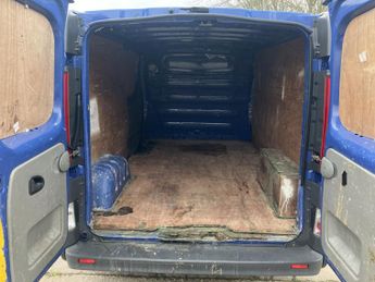 RENAULT TRAFIC 2.0 dCi LL29 eco