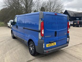 RENAULT TRAFIC 2.0 dCi LL29 eco