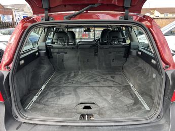 VOLVO XC70 2.0 D4 SE