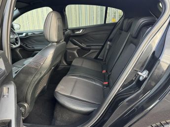 FORD FOCUS ST-LINE X 1.5 TDCI AUTOMATIC