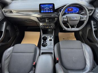 FORD FOCUS ST-LINE X 1.5 TDCI AUTOMATIC