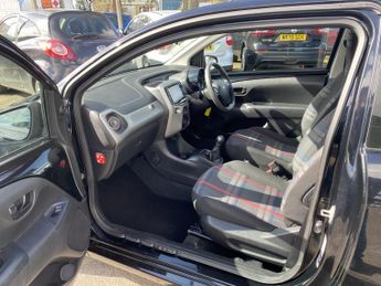 PEUGEOT 108 1.0 Active