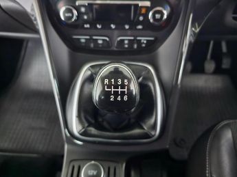 FORD KUGA 2.0 TDCi Titanium AWD Euro 5 5dr