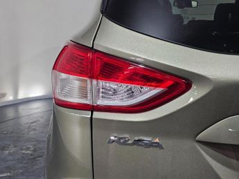 FORD KUGA 2.0 TDCi Titanium AWD Euro 5 5dr