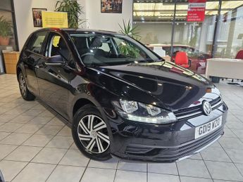 Volkswagen Golf 1.0 TSI S