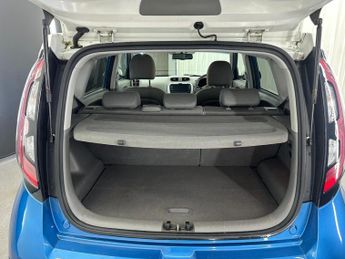 KIA SOUL 27kWh EV Auto 5dr
