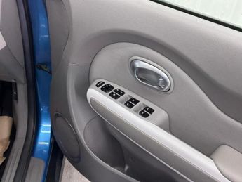 KIA SOUL 27kWh EV Auto 5dr