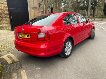 SKODA OCTAVIA 1.9 TDI Elegance Euro 4 5dr
