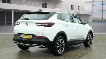 VAUXHALL GRANDLAND X 1.5 Turbo D Sport Nav