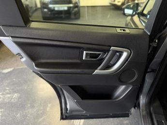 LAND ROVER DISCOVERY SPORT 2.0 TD4 SE Tech