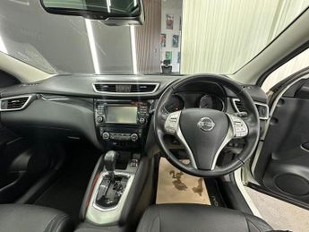 NISSAN QASHQAI 1.6 dCi Tekna XTRON 2WD Euro 6 (s/s) 5dr