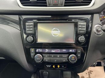 NISSAN QASHQAI 1.6 dCi Tekna XTRON 2WD Euro 6 (s/s) 5dr