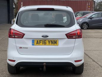 FORD B-MAX 1.6 Titanium
