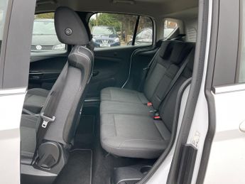 FORD B-MAX 1.6 Titanium