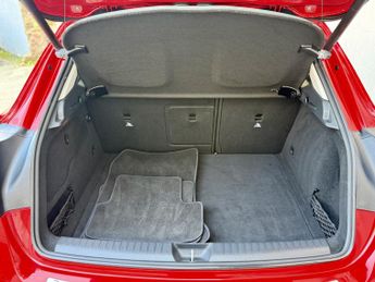 MERCEDES-BENZ GLA 2.1 GLA200d Sport