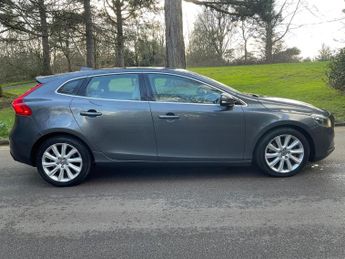 VOLVO V40 2.0 D3 SE Lux Nav Euro 5 (s/s) 5dr