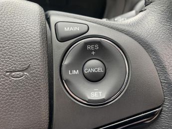 HONDA HR-V 1.5 i-VTEC SE