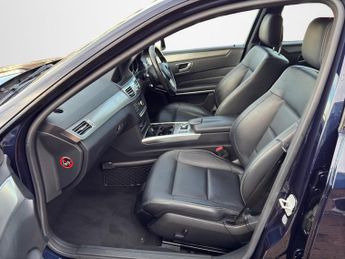 MERCEDES-BENZ E CLASS 2.1 E220 BlueTEC AMG Night Edition