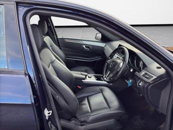 MERCEDES-BENZ E CLASS 2.1 E220 BlueTEC AMG Night Edition