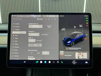 TESLA MODEL Y (Dual Motor) Long Range Auto 4WDE 5dr