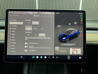 TESLA MODEL Y (Dual Motor) Long Range Auto 4WDE 5dr