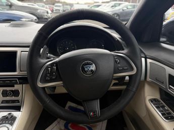 JAGUAR XF 3.0d S V6 Portfolio Auto Euro 5 (s/s) 4dr