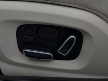 JAGUAR XF 3.0d S V6 Portfolio Auto Euro 5 (s/s) 4dr