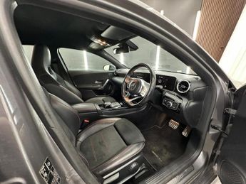 MERCEDES-BENZ A CLASS 1.5 A180d AMG Line (Executive) 7G-DCT Euro 6 (s/s) 5dr