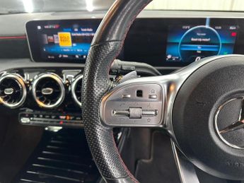 MERCEDES-BENZ A CLASS 1.5 A180d AMG Line (Executive) 7G-DCT Euro 6 (s/s) 5dr