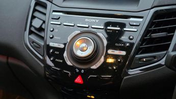 FORD FIESTA 1.0T EcoBoost Titanium X Euro 5 (s/s) 5dr