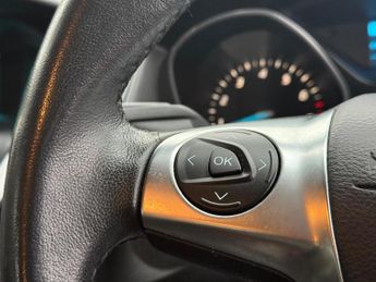 FORD FOCUS 1.6 Zetec Powershift Euro 5 5dr