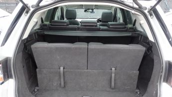 LAND ROVER DISCOVERY SPORT 2.0 TD4 SE