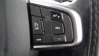 LAND ROVER DISCOVERY SPORT 2.0 TD4 SE