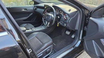 MERCEDES-BENZ A CLASS 2.0 A250 Engineered by AMG 7G-DCT Euro 6 (s/s) 5dr
