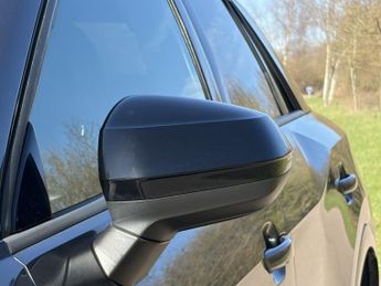 AUDI Q2 1.5 TFSI CoD 35 Black Edition