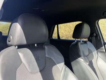 AUDI Q2 1.5 TFSI CoD 35 Black Edition